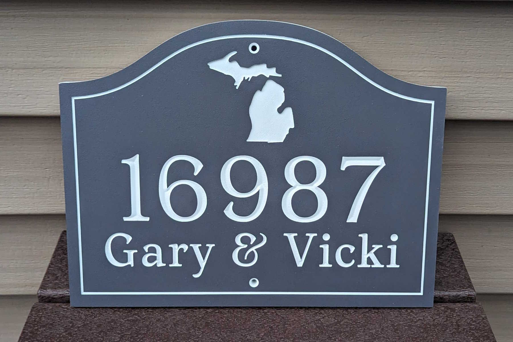 custom address sign