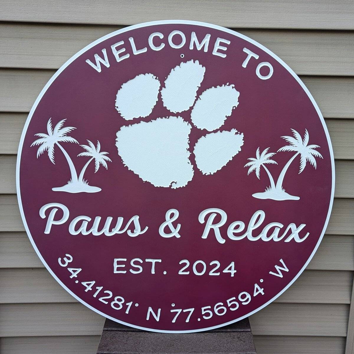 paws and relax custom pvc sign